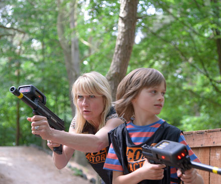 Family Laser Battle